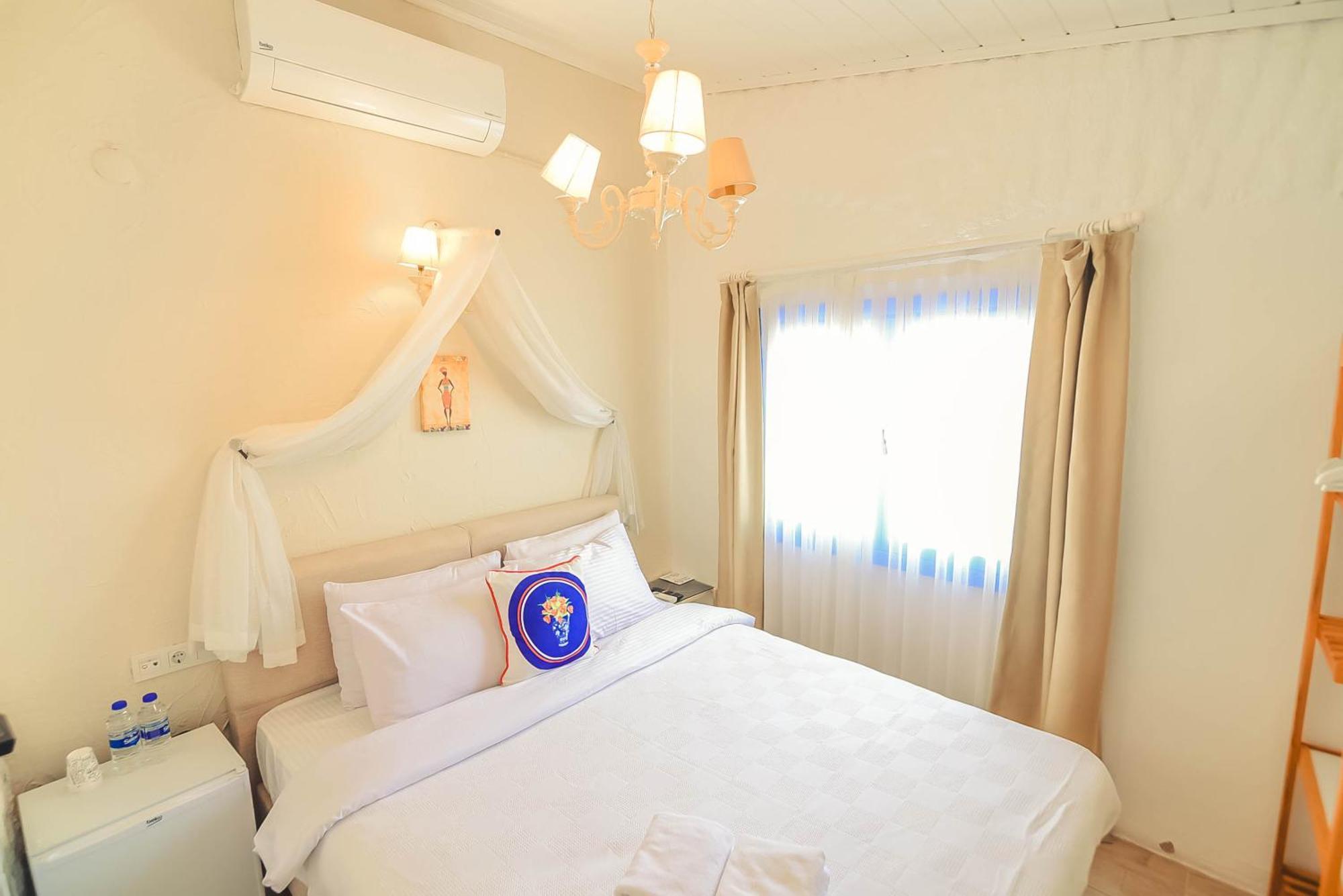 Sulty's Hotel